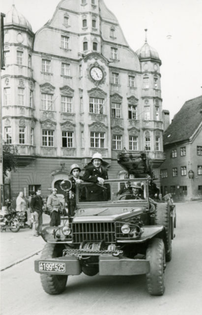 Dodge auf dem Memminger Marktplatz